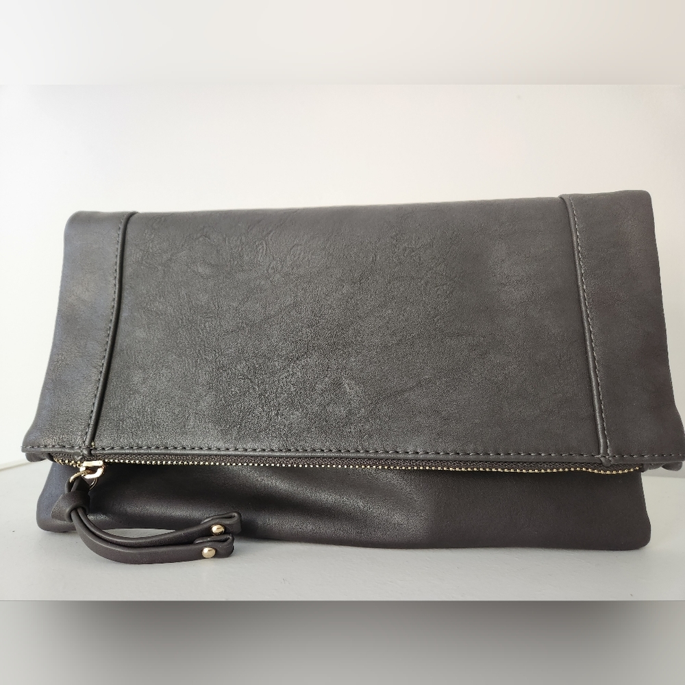 Foldover clutch bag
